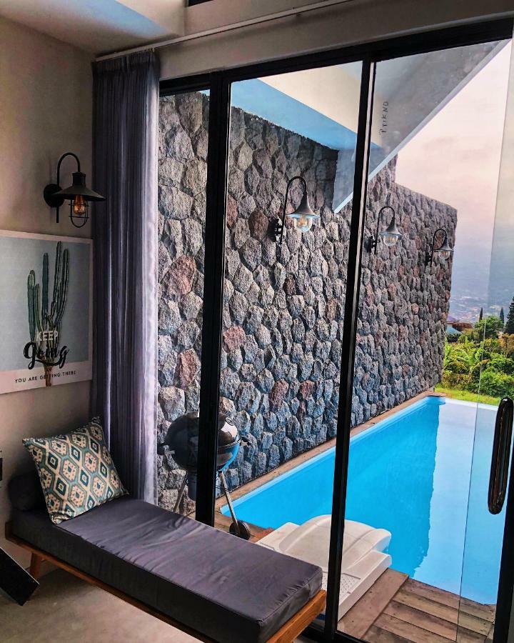 The Cendana Villa'S Batu  Luaran gambar